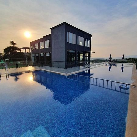 Paraiso Resort&Club Igatpuri Extérieur photo