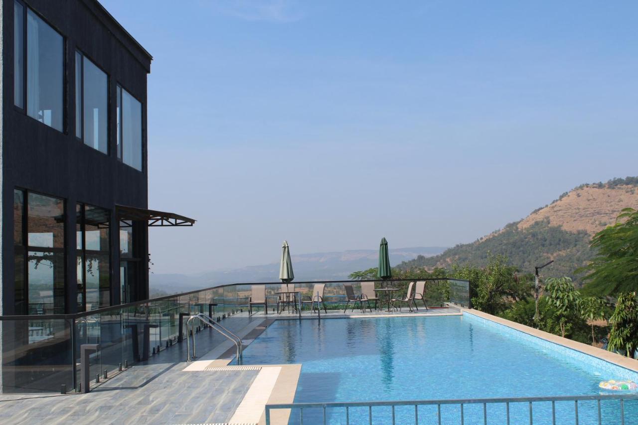 Paraiso Resort&Club Igatpuri Extérieur photo