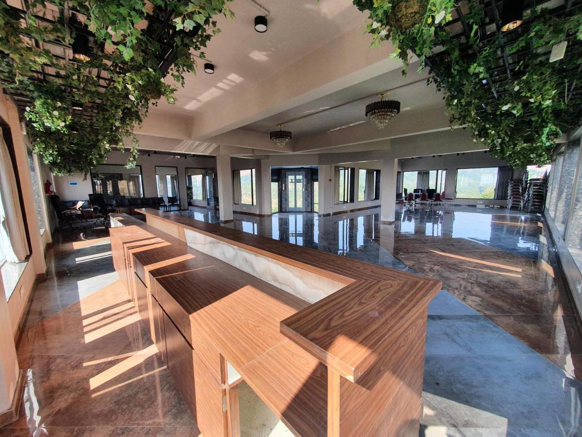 Paraiso Resort&Club Igatpuri Extérieur photo